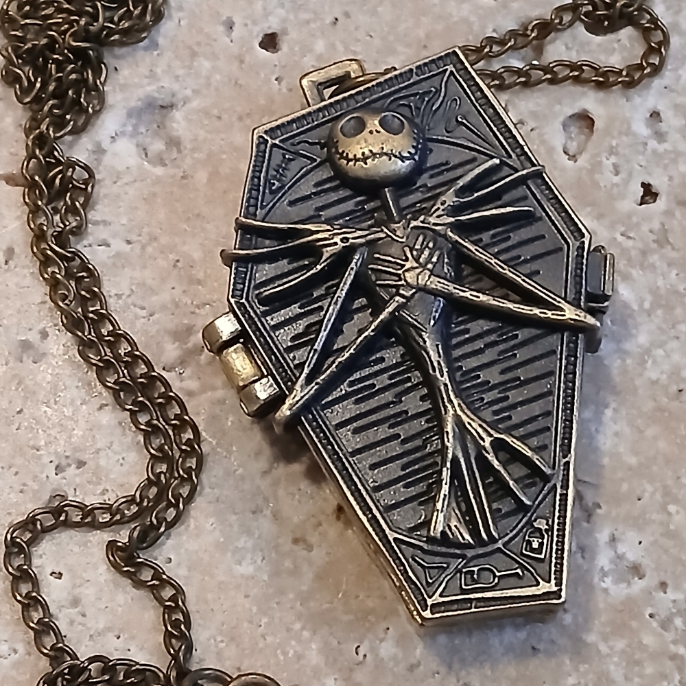 NIGHTMARE BEFORE CHRISTMAS Necklace Watch Jack Skellington Coffin
